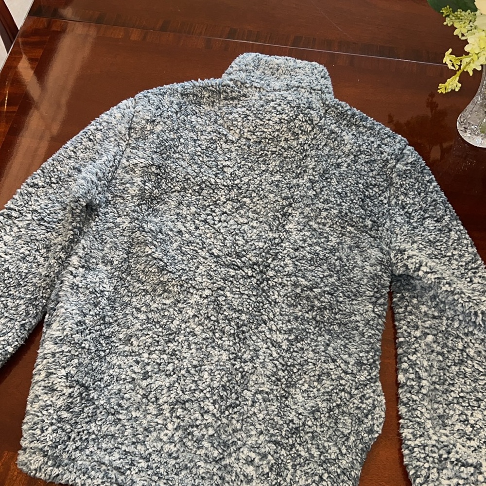 Copper Key Fuzzy Pullover - Picture 4 of 4